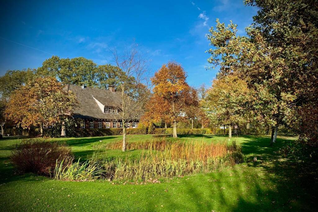 Karibu De Stallen Holiday home *