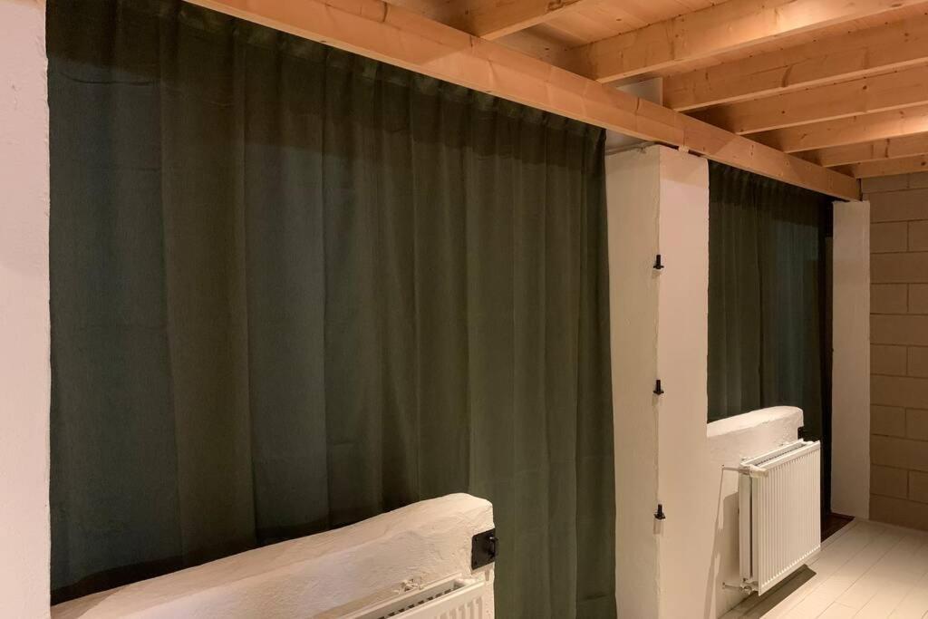 Karibu De Stallen Holiday home Daarle